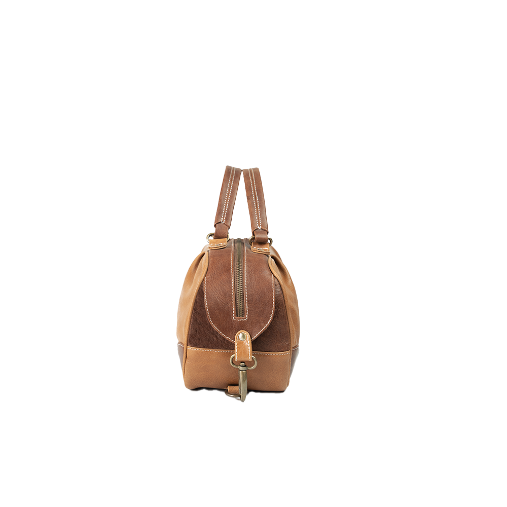 The Vintage Nomad- A leather Handbag.
